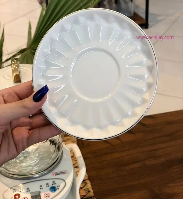 ست فنجان و نعلبکی سفید ست فنجان و نعلبکی سفید